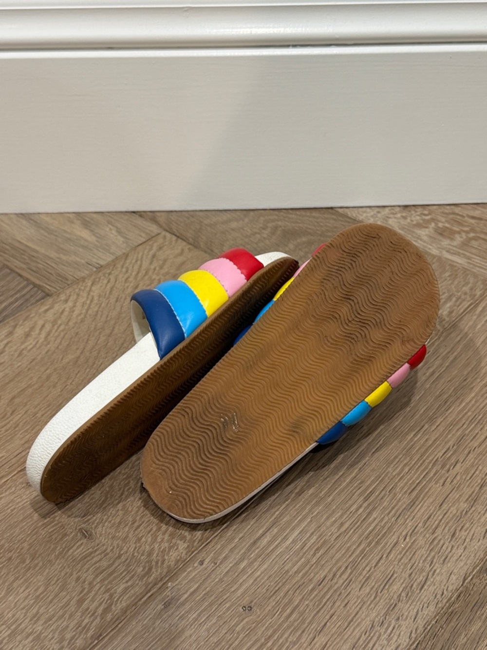 Hanna Andersson Rainbow Stripe Slide Sandals - Multicolor - Picture 3 of 4